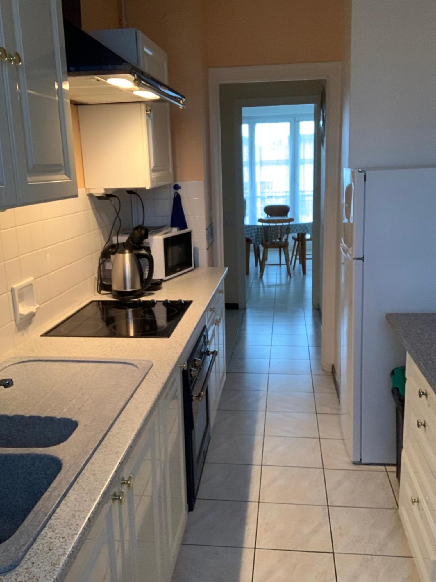 Appartement Spacieux A 2Km Du Circuit, Proche Tram, Circuit A 8 En Tram Le Mans Exterior foto